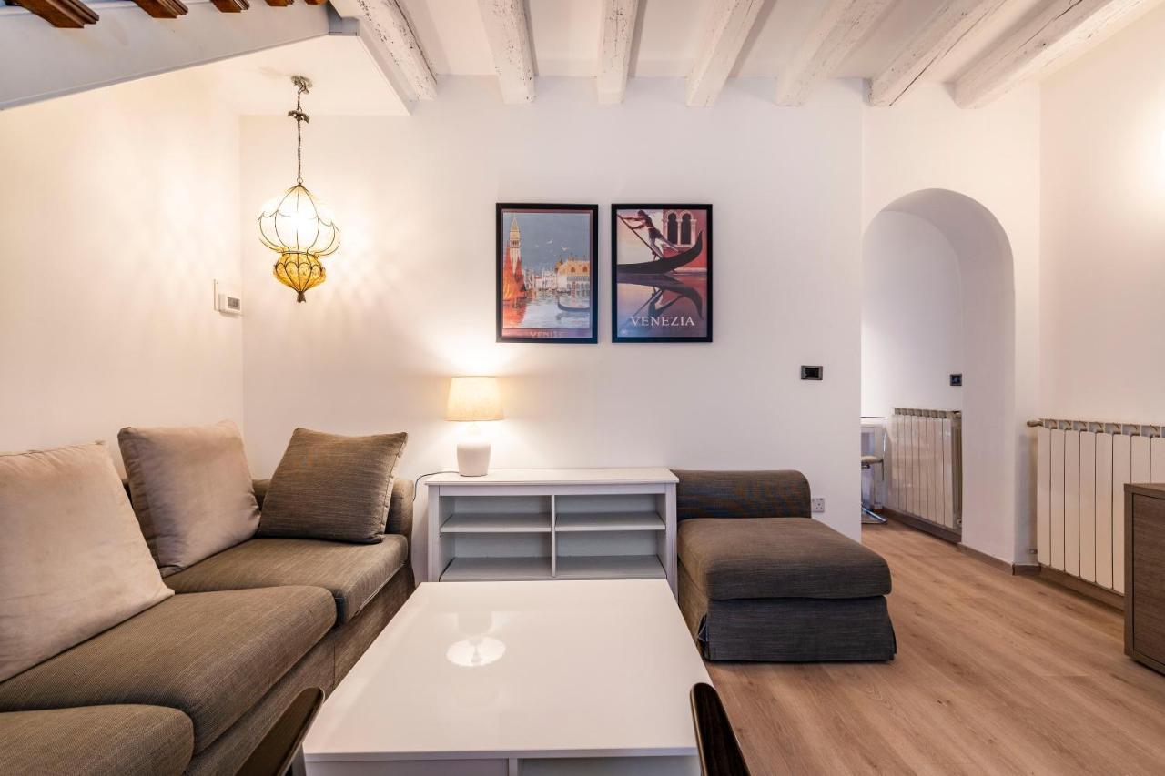 Ca' Del Sol Apartment เวนิส ภายนอก รูปภาพ